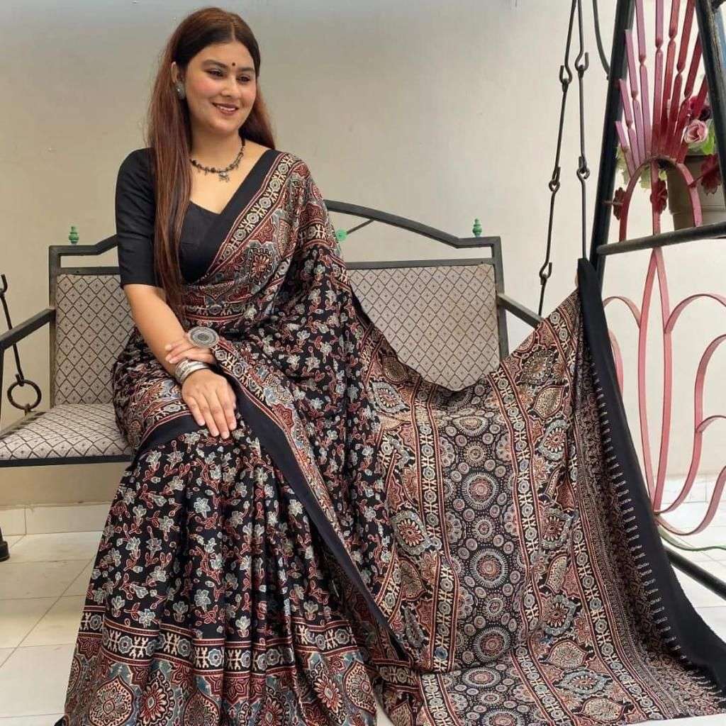 catalogue avantika ajrak digital print muslin fabric saree simple and sober print saree in cool fabrics for dailywear purpose saree in silk ajrakh print saree