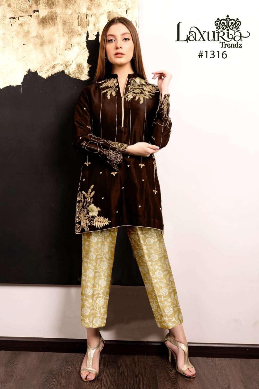 laxuria trendz design number 1316 laxuria trendz launch special winter collection 2023 classy style tunic in velvet n jacquard pant in our new designer winter collection 