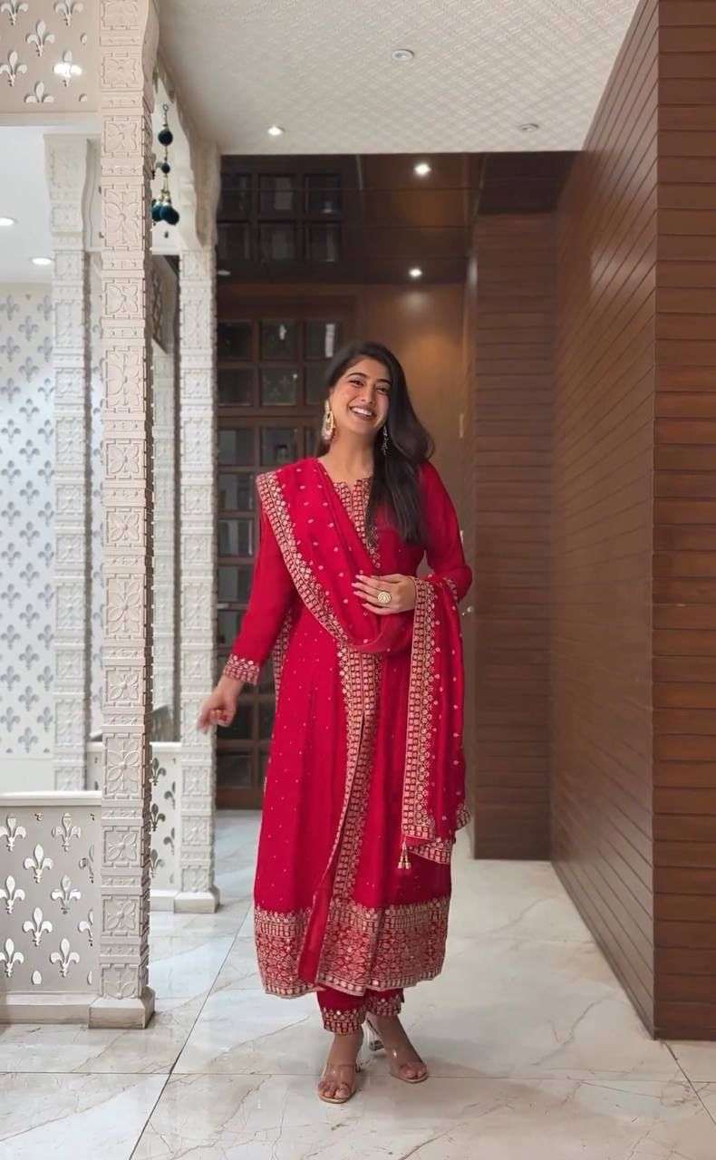 868 retro red suit set a wedding special to add the glam and elegance to your occasion crafted with elegance is made from luxurious georgette fabric adorned with stunning allover embroidery work 