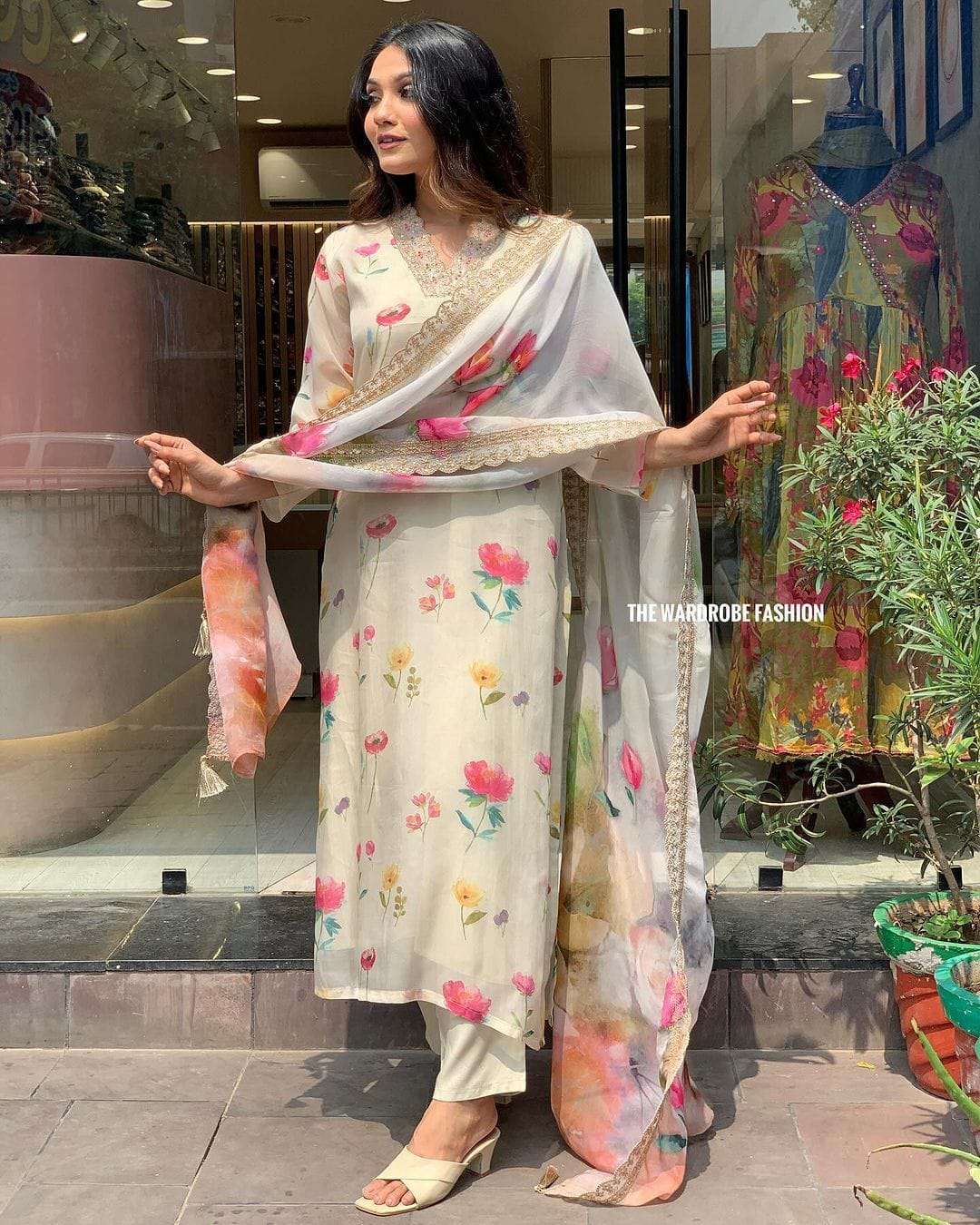 new orgenza suit set brand showroom piece coding hevay full work in comes with a lining featuring beautiful heavy suit set which is beautifully decorated with intricate hand embroidery readymade suit 