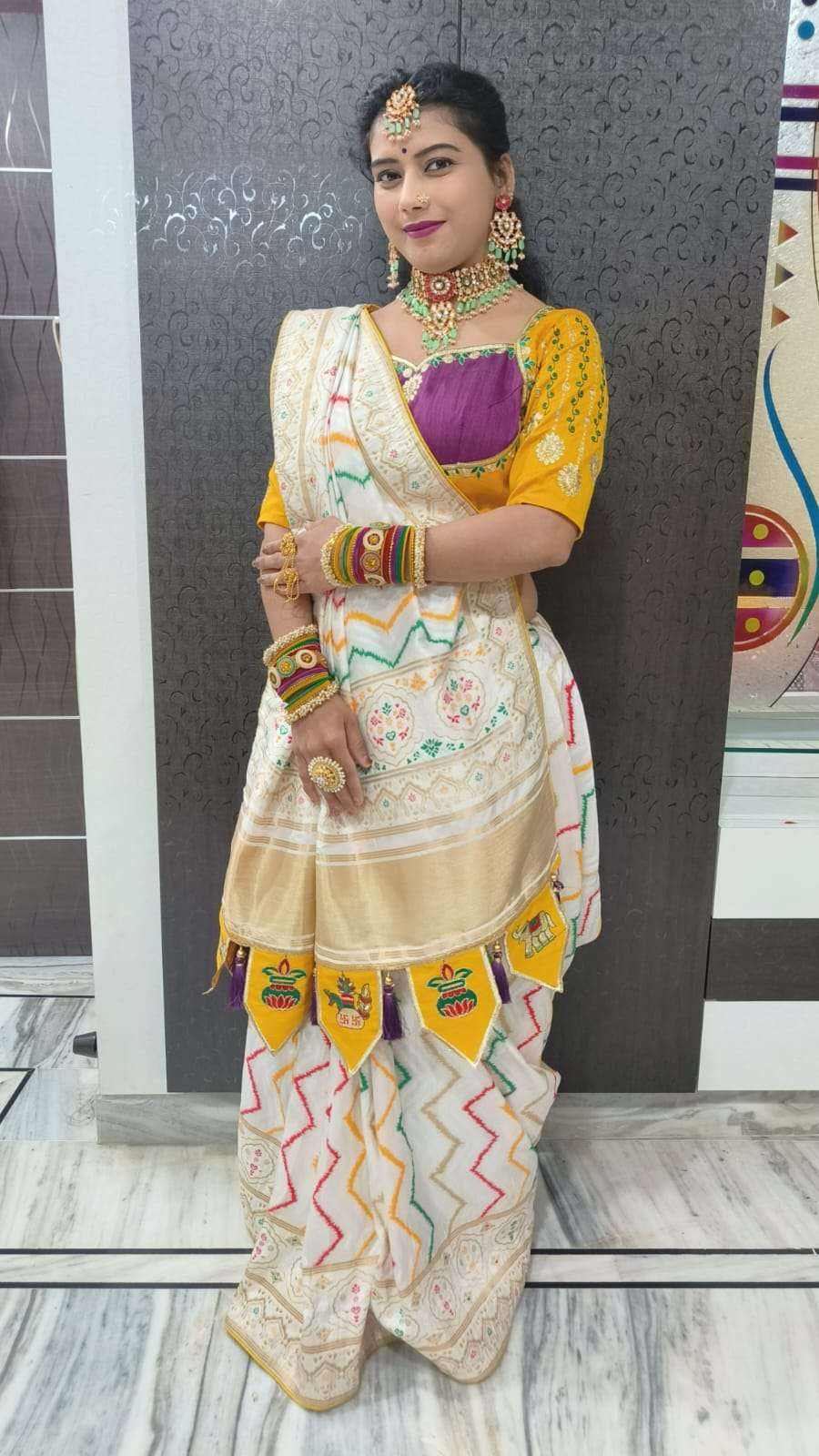 saree kanjivaram silk saree with work blouse saree fabric kanjivaram silk leheriya design blouse soft silk with embroidery work work weaving silk embroidery toran lace latkan 