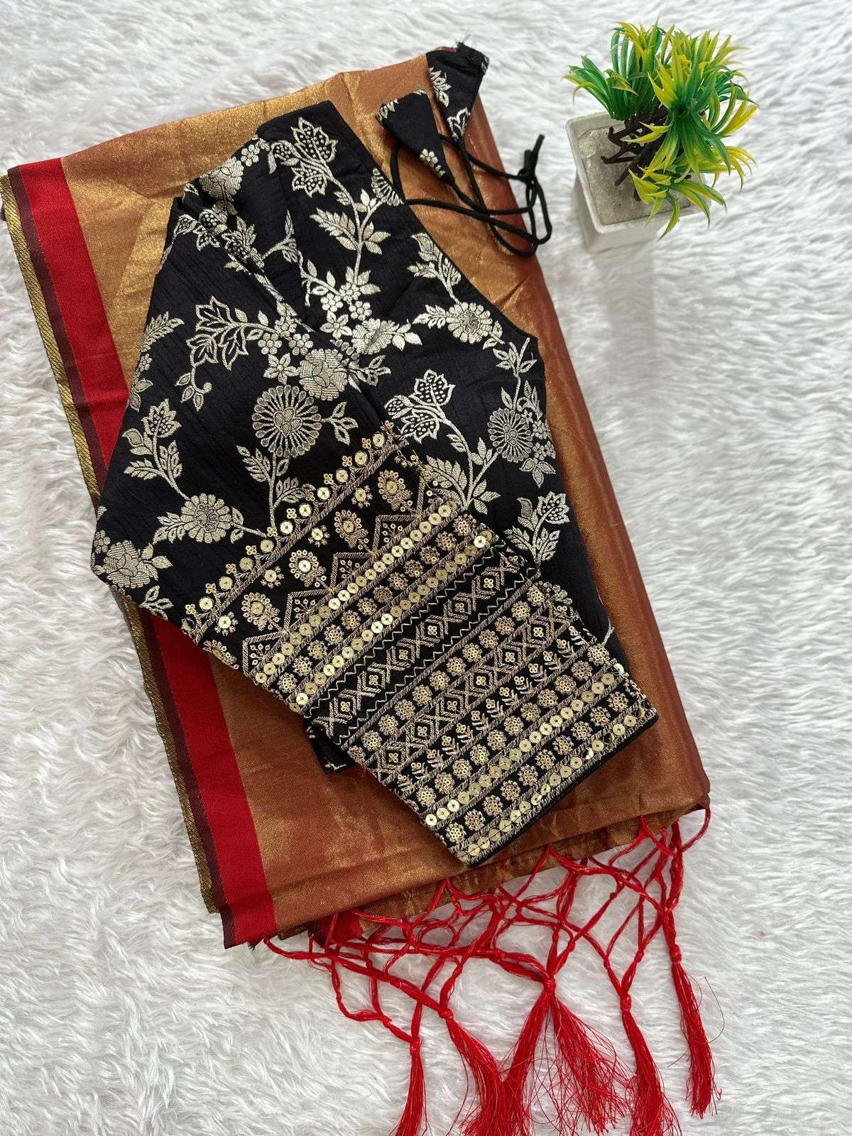 launching trending designer saree wid elegant looks n rich feels wearing pure soft tissue silk with weave zari all over saree and heavy tussles saree