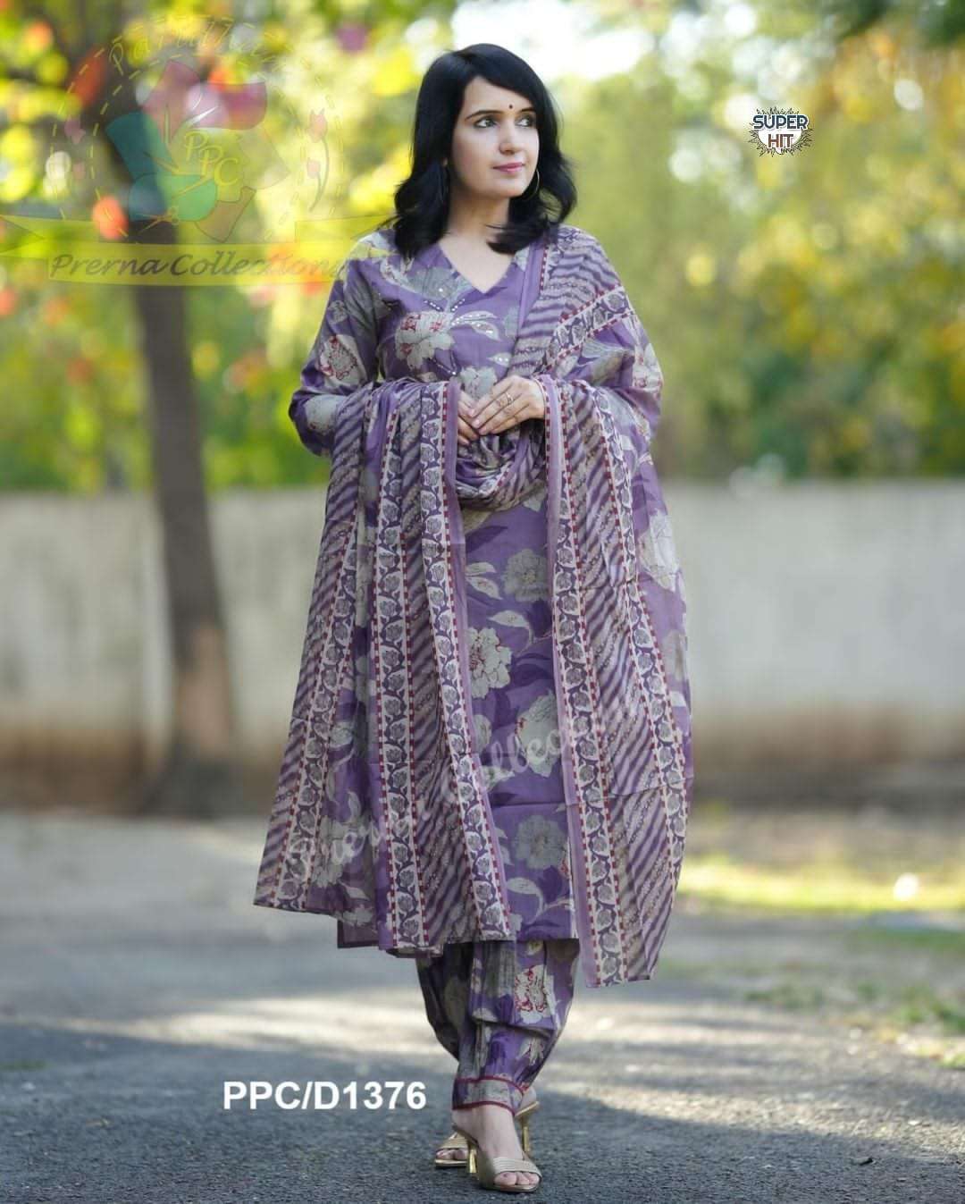 summer special cotton fabric beautiful print and hand work in kurti paired with pant and full printed dupatta readymade kurtie with pant n duppta 