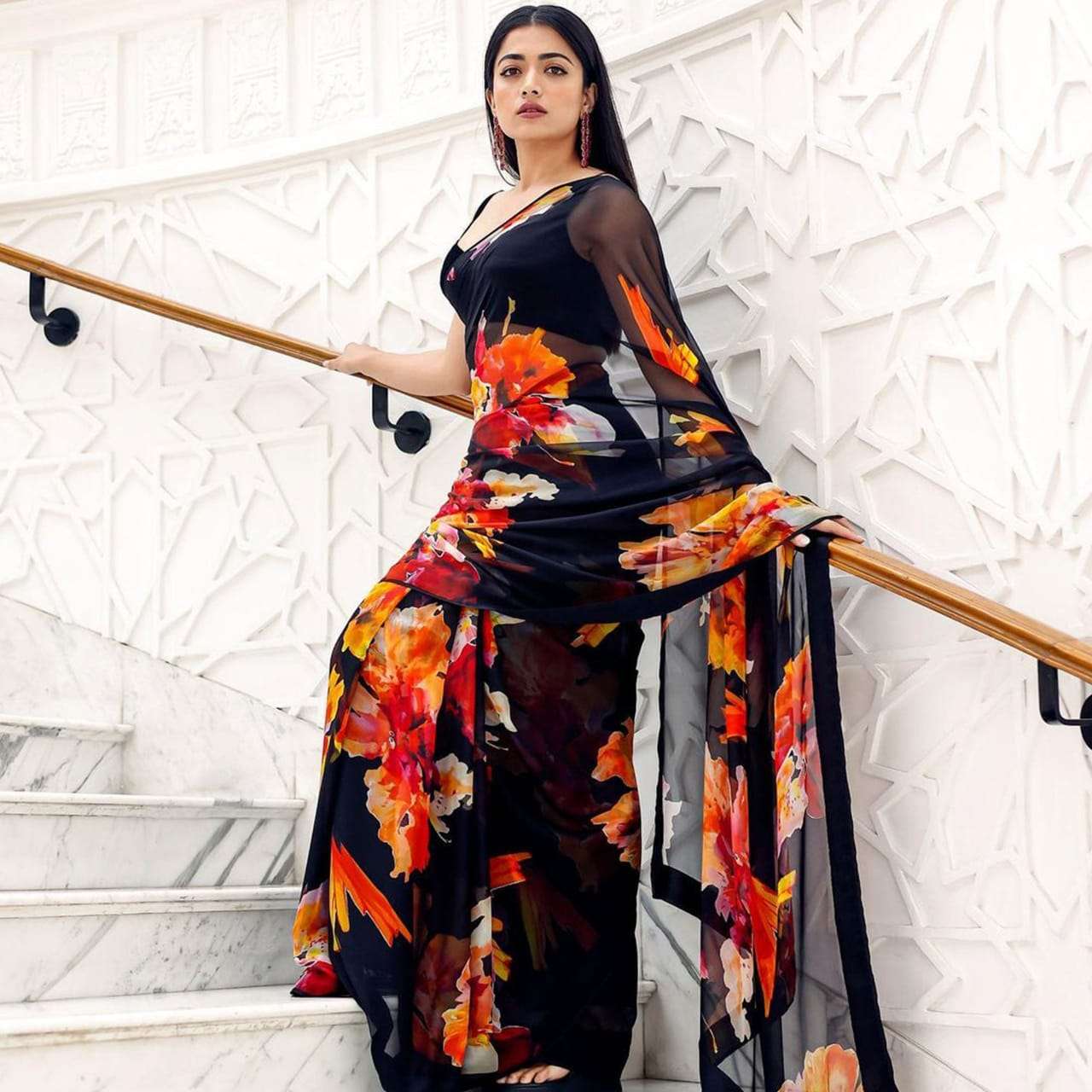 saree catalogue rashmika fabric georgette design printed with beautiful jacquard lace blouse  banglori silk flower print black saree 