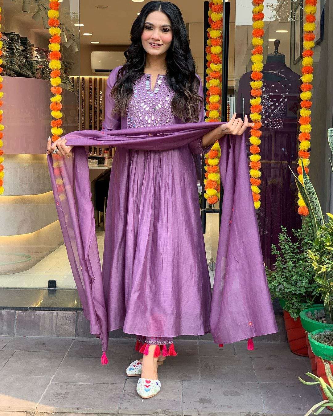 kanch kali 2 color diwali launch original mirror handwork on neck kurti pant dupatta set featuring an elegant alia cut kurti with real mirror work on the yoke for a touch of sparkle