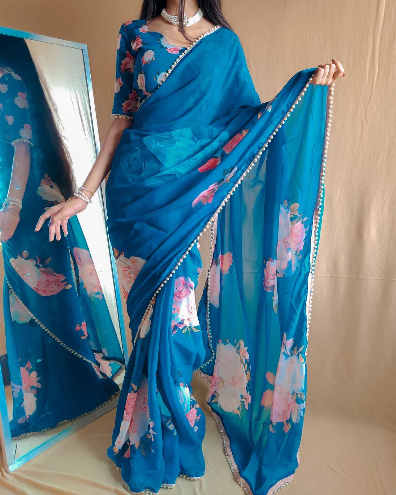 georgette saree the best way to represent your classy look with this spectacular georgette printed saree with pearl lace border ynf7007 saree georgette saree work printed with pearl lace border