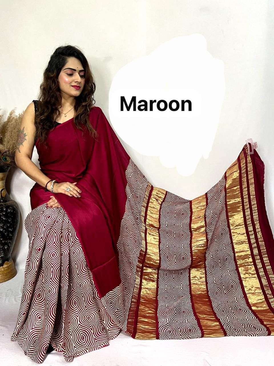saree ajrakh pure gajji bandhej lagdi pure  gajji soft  silk saree price l only marroon colour width 44 inches abric pure gajji heavy saree