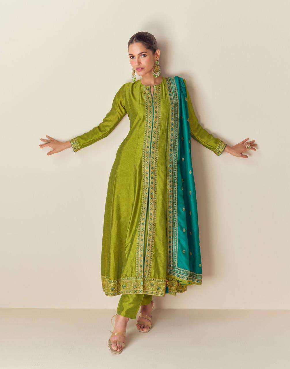 aashirwaad creation catalogue azara series 10188 to 10189 present new free size stitch collection xl size top premium silk free size stitch bottom premium silk free size stitch duptta premium silk