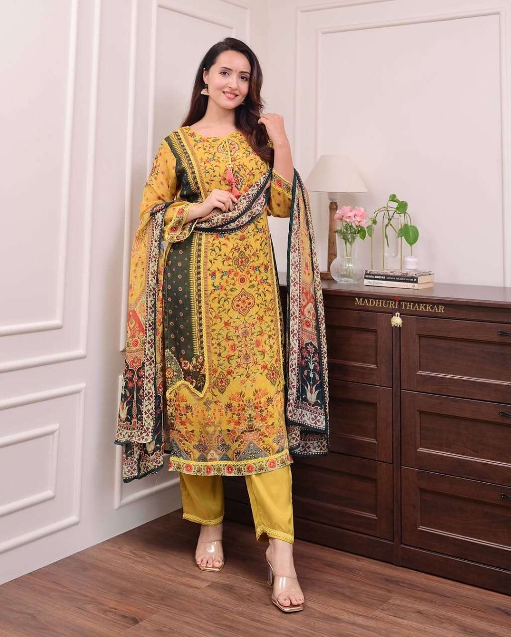 navratri special featuring ultra modern premium organza silk pakistani type suit set which is beautifully decorated with  handwork and jari work in neck designer partywear suit