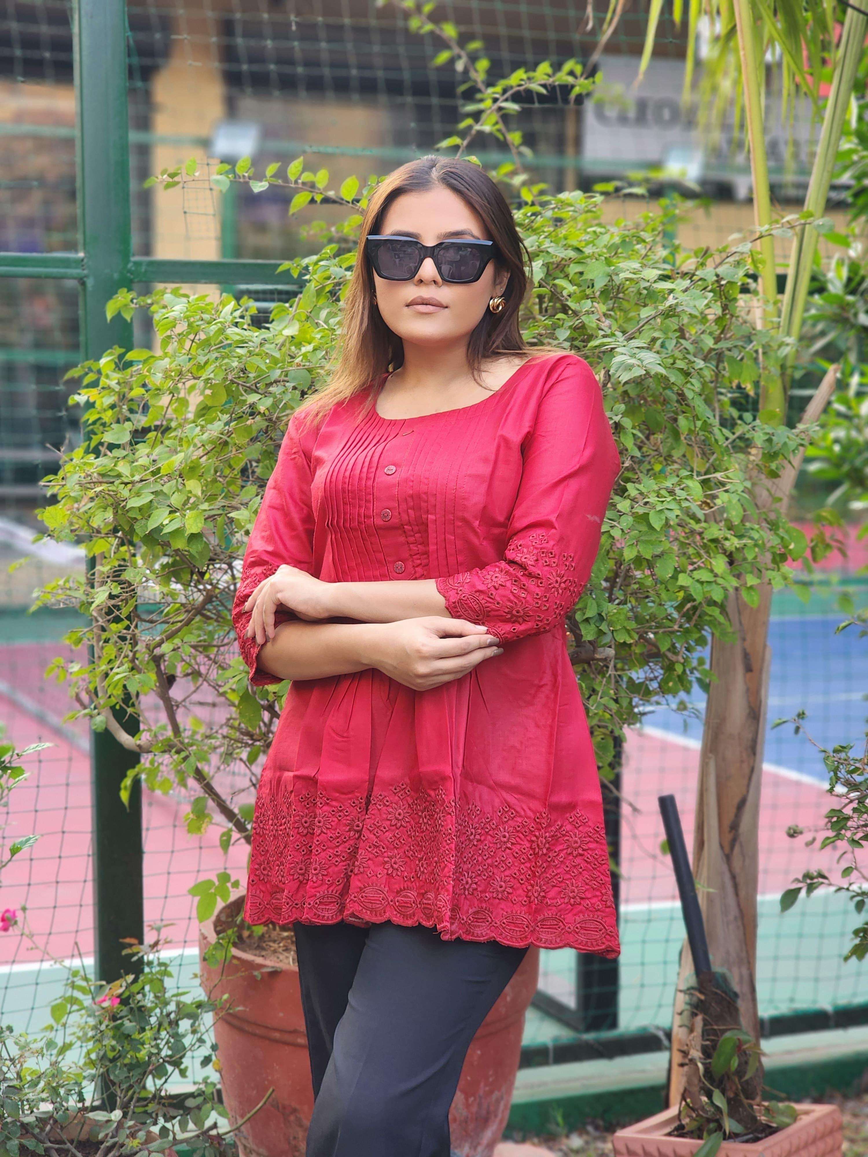 tops slim fit short kurtie can be worn with denim jeans fabric cotton with thread work size m to xxl length 29 western tops