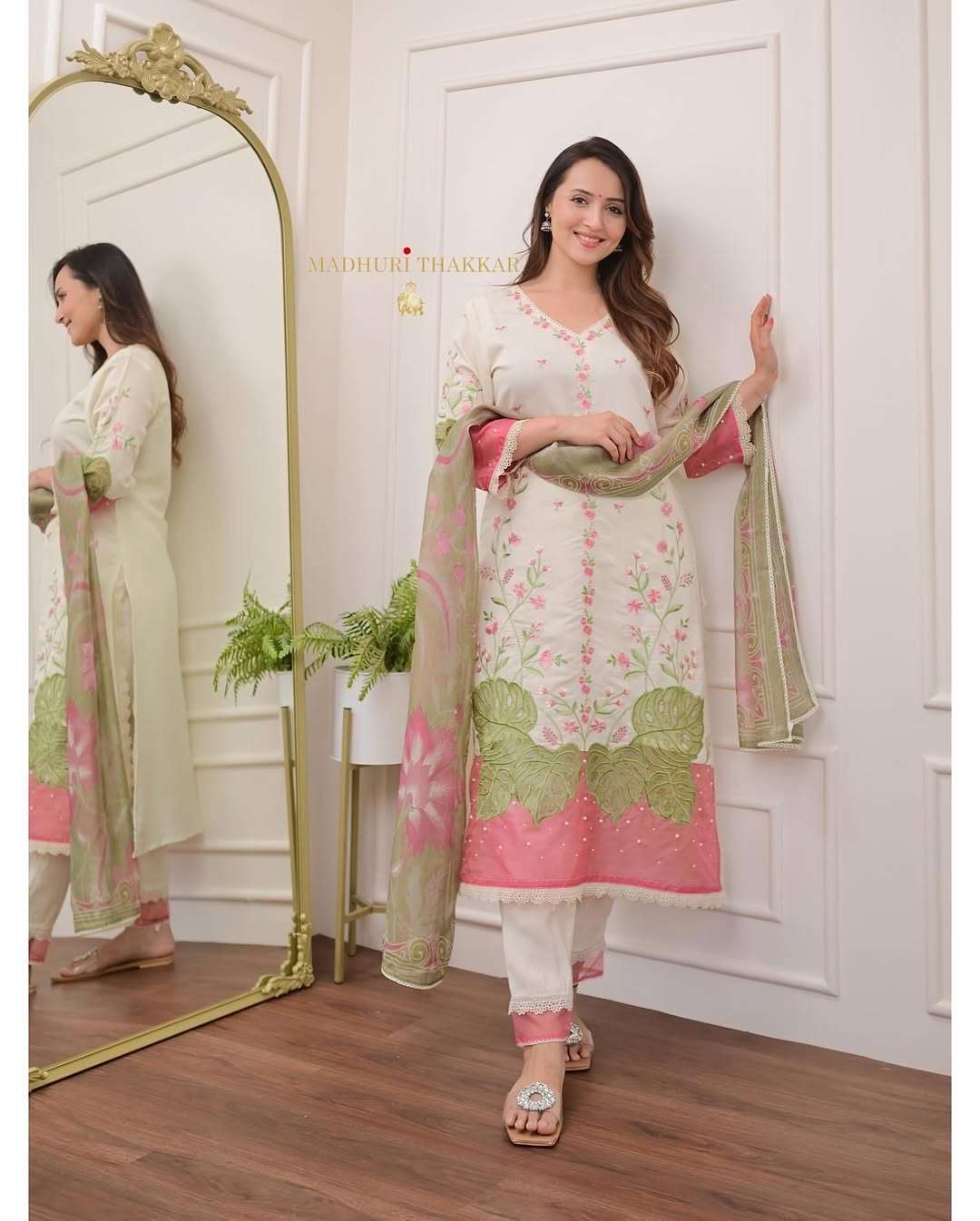 readymade pakistani suit set branded collection featuring beautiful suit sets in pure banarasi cotton top pent with duppta with orgenza fabric it is beautifully decorated with south cutural desgins prints