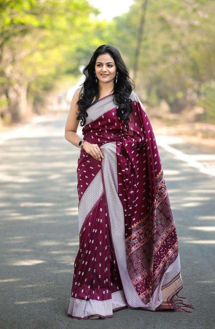 design number 229 fabric soft lichi silk cloth design beautiful rich pallu n jacquard work on all over the saree blouse exclusive jacquard border 