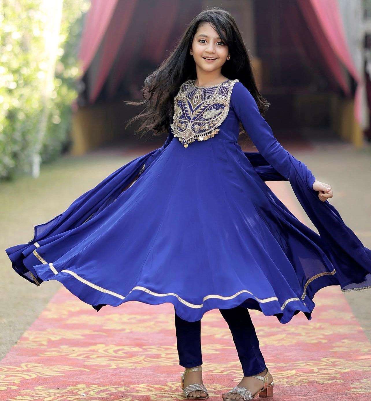 kidswear gown bottom with dupatta ready to wear collection code oc 209 gown fabrice heavy chinon silk with embroidery sequence work with heavy lace