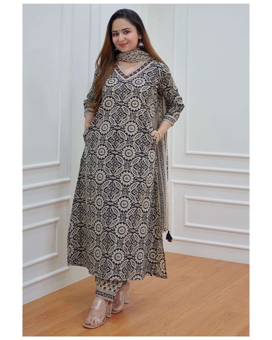 Printed Afghani Salwar Suits With Pocket at Best Price in Surat | King Sales