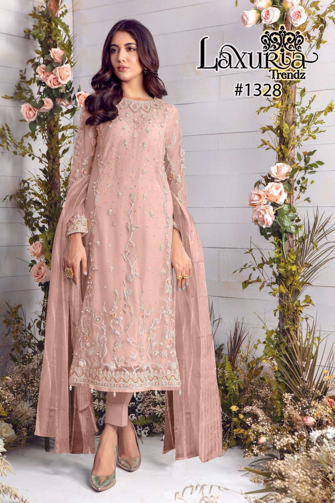 S.F 950 BY SAFA FASHION FAB KURTI PANTS WITH DUPATTA